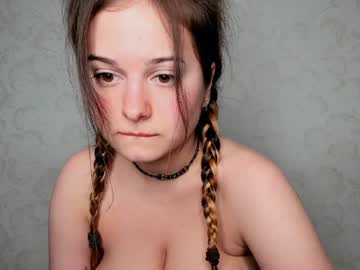 webcam girl oladushek18 image #3798575