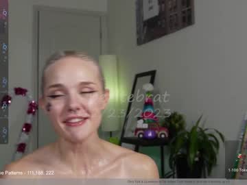 webcam girl petitebrat image #5970678