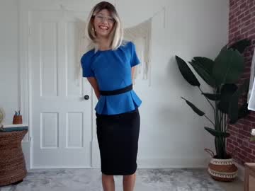webcam girl littlegreekflower image #4761850