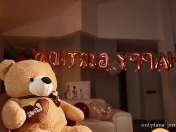 webcam girl therealbonnieclydex image #6220982