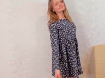 webcam girl saramillea image #3727541