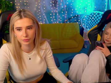 webcam couple kira0541 image #3667119