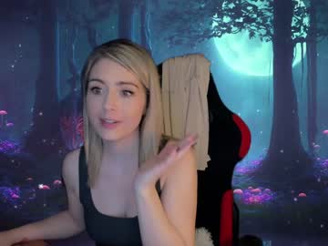 webcam girl kimilee22 image #4348835