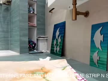 webcam girl lets_slip_and_slide image #5483155