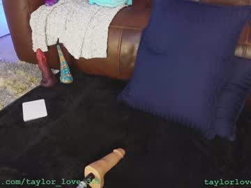 webcam girl taylor_love_303 image #5592814