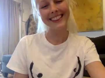 webcam girl missykissie image #1999187