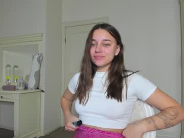 webcam girl eleonora_linn image #2621843