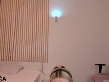 webcam girl shy_cass1e image #5542859