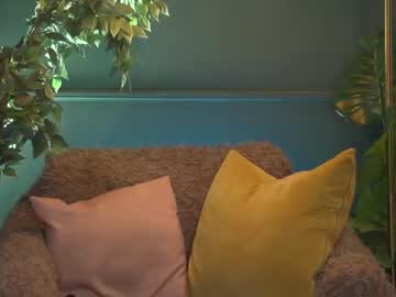 webcam girl nicole_soft image #2268020