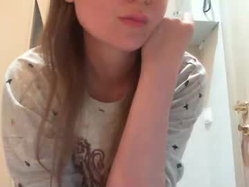 webcam girl momentbeforedown image #2813863