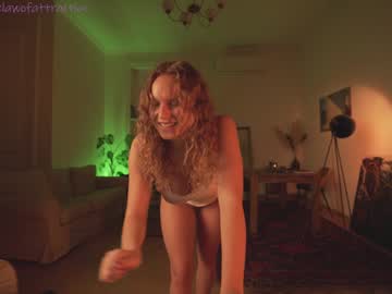 webcam girl thelawofattraction image #405583