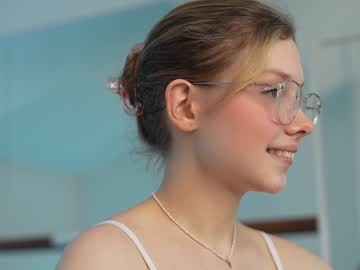 webcam girl april_blush image #6786170