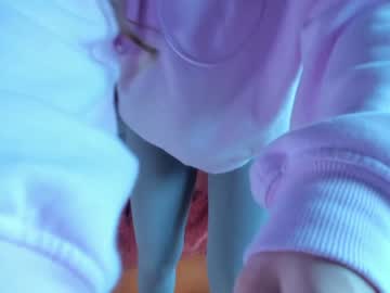 webcam girl sweety_rinushka_ image #2720315