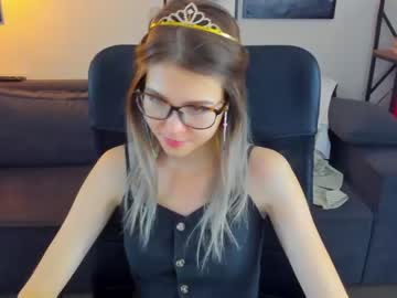 webcam girl lisa_roses image #3328777