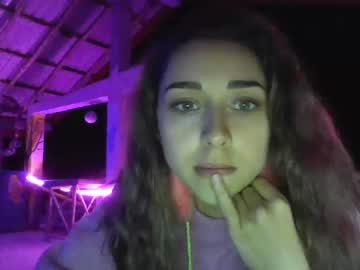 webcam girl pink_veil image #4677938