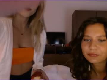webcam girl bitter_moon image #3326907