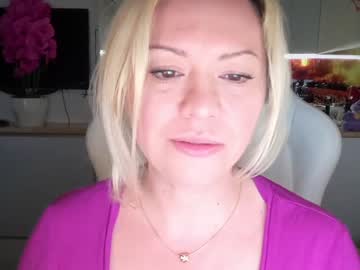 webcam girl kiradivine image #6673204