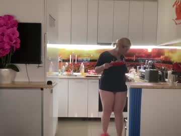webcam girl kiradivine image #6750391
