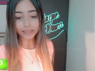 webcam girl gummy_bear7 image #562088