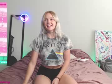 webcam girl petitebrat image #4177375