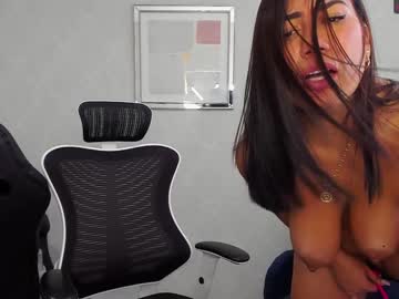 webcam couple emillybrowm image #3375537