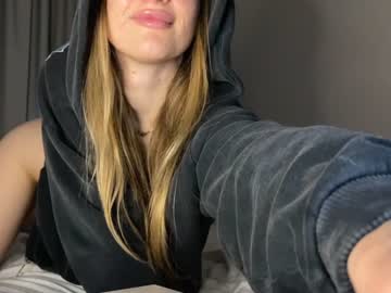webcam girl babyvuitton image #6195651