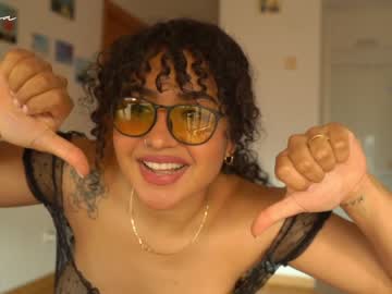 webcam girl arletnoa image #6843043