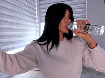 webcam girl white_snow_ image #157932