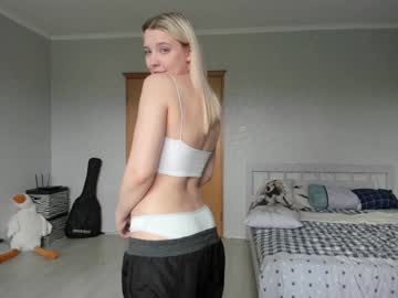 webcam girl belle_ellie image #4782101