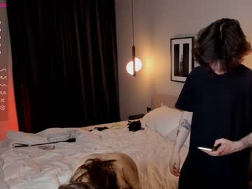 webcam couple diroill image #3976323