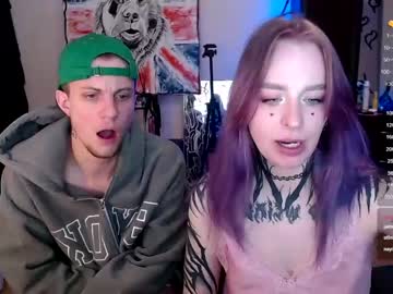 webcam couple degradat1on image #5730674
