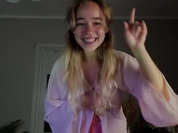webcam girl kristyspiritedaway image #4956640