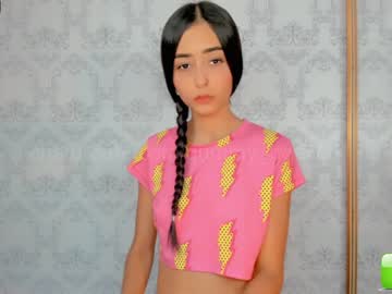 webcam girl gummy_bear7 image #3775912