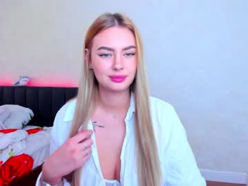 webcam girl 8a8y_nura image #3665752