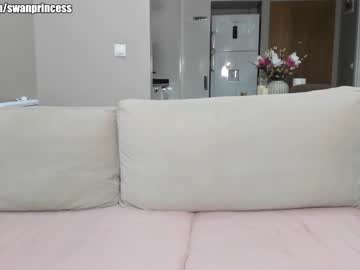 webcam couple swanprincess image #614287