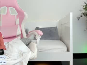 webcam girl pavlovacoluccii_ image #1997211