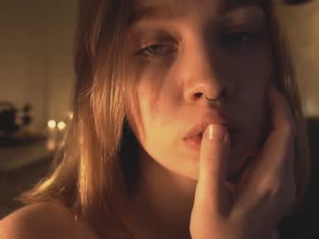 webcam girl bibi_it_is image #1956369