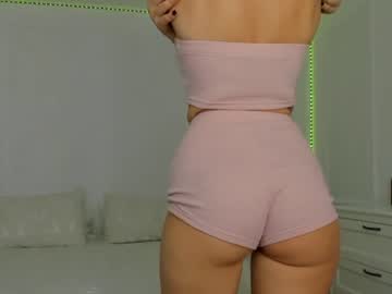 webcam girl rennatha21 image #2628525