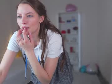 webcam girl pion_white image #1472886