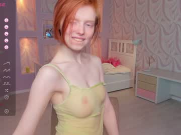 webcam girl gingers_hugs image #5945476