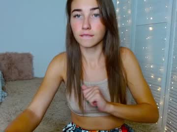 webcam girl kittycat__lovee image #2653739