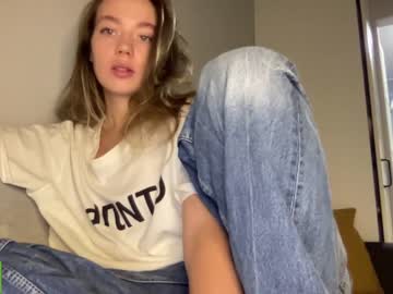 webcam girl angel_from_sky image #5981149