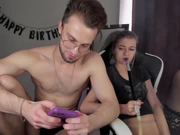 webcam couple dominant_family image #1335323