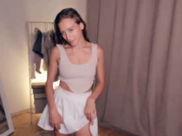 webcam girl wave_of_happy_ image #5498835