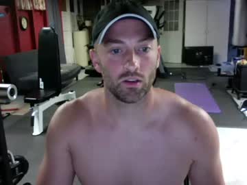 webcam man fitmusclerunner69 image #4533113