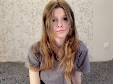 webcam girl alainaestrada image #5505048
