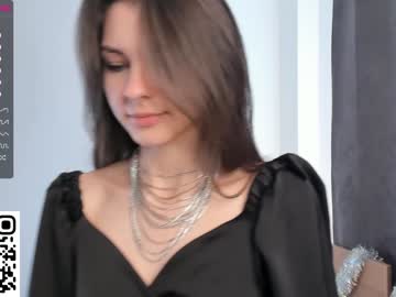 webcam girl peek_in_my_window image #6014918