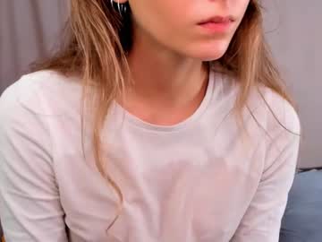 webcam girl lizbethcoll image #6381745
