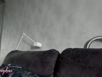 webcam girl tia__moon image #2571132