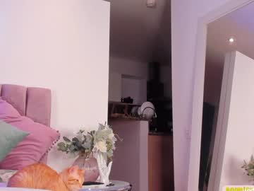 webcam tranny naomigomezz image #1332153